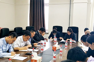 精品黨課：學(xué)習(xí)《關(guān)于推進(jìn)“兩學(xué)一做”學(xué)習(xí)教育常態(tài)化制度化的實施方案》